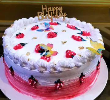 Strawberry cake