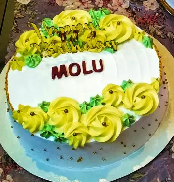 Mango cake