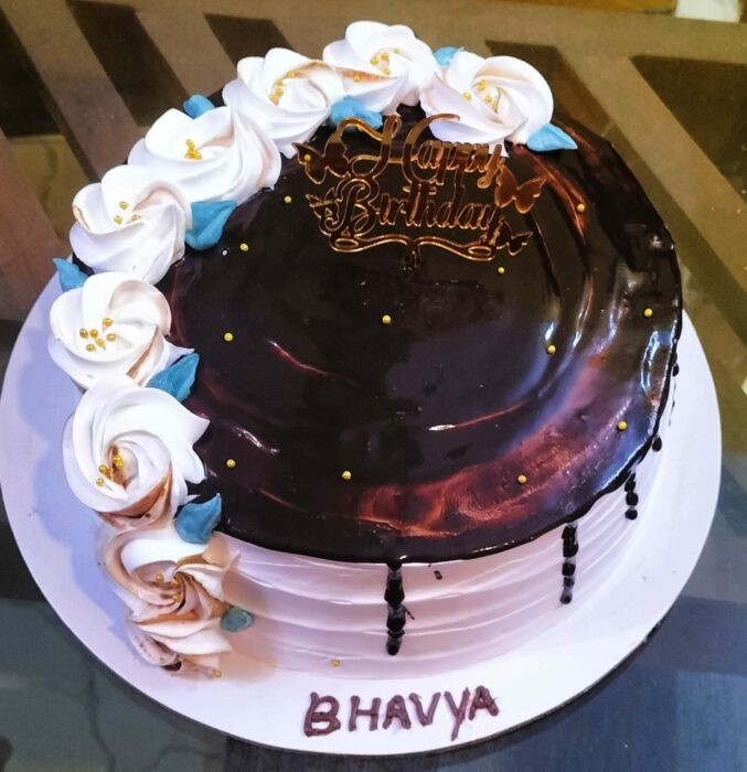Cakes and other food products